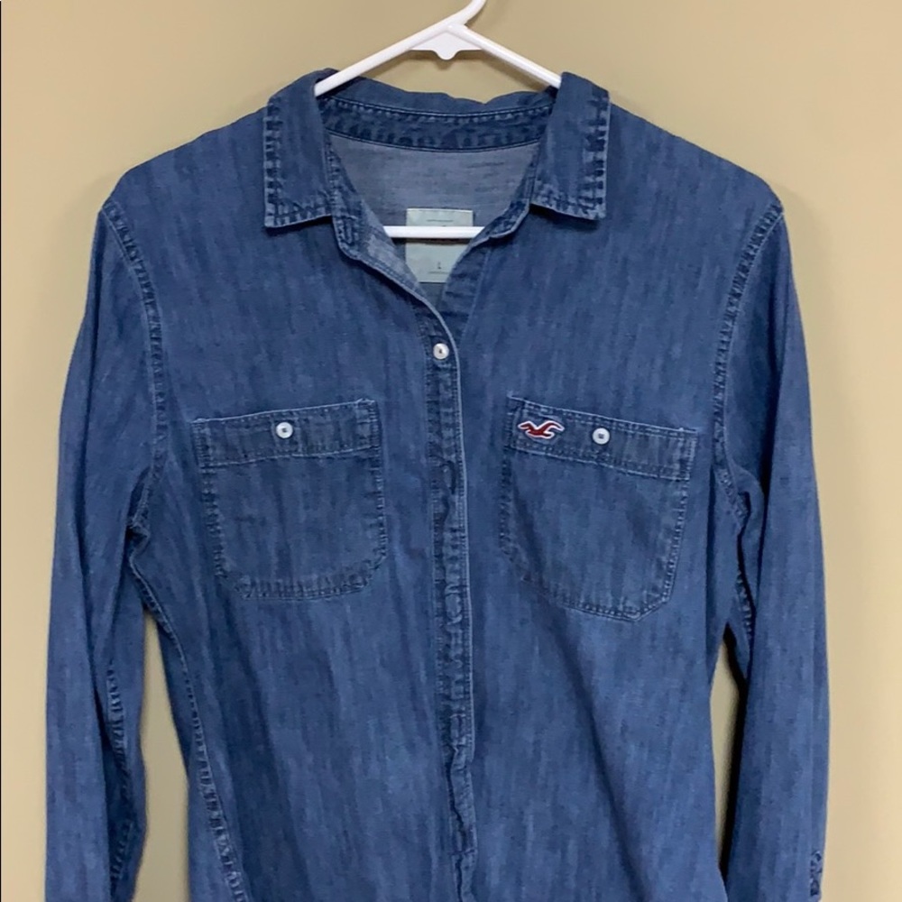 Women’s Hollister Denim Button Up shirt